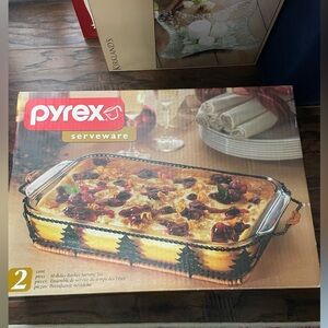 Pyrex baking dish and basket